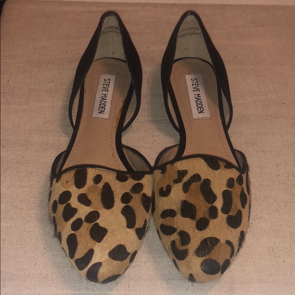 EUC Steve Madden calf hair leopard flats sz 6